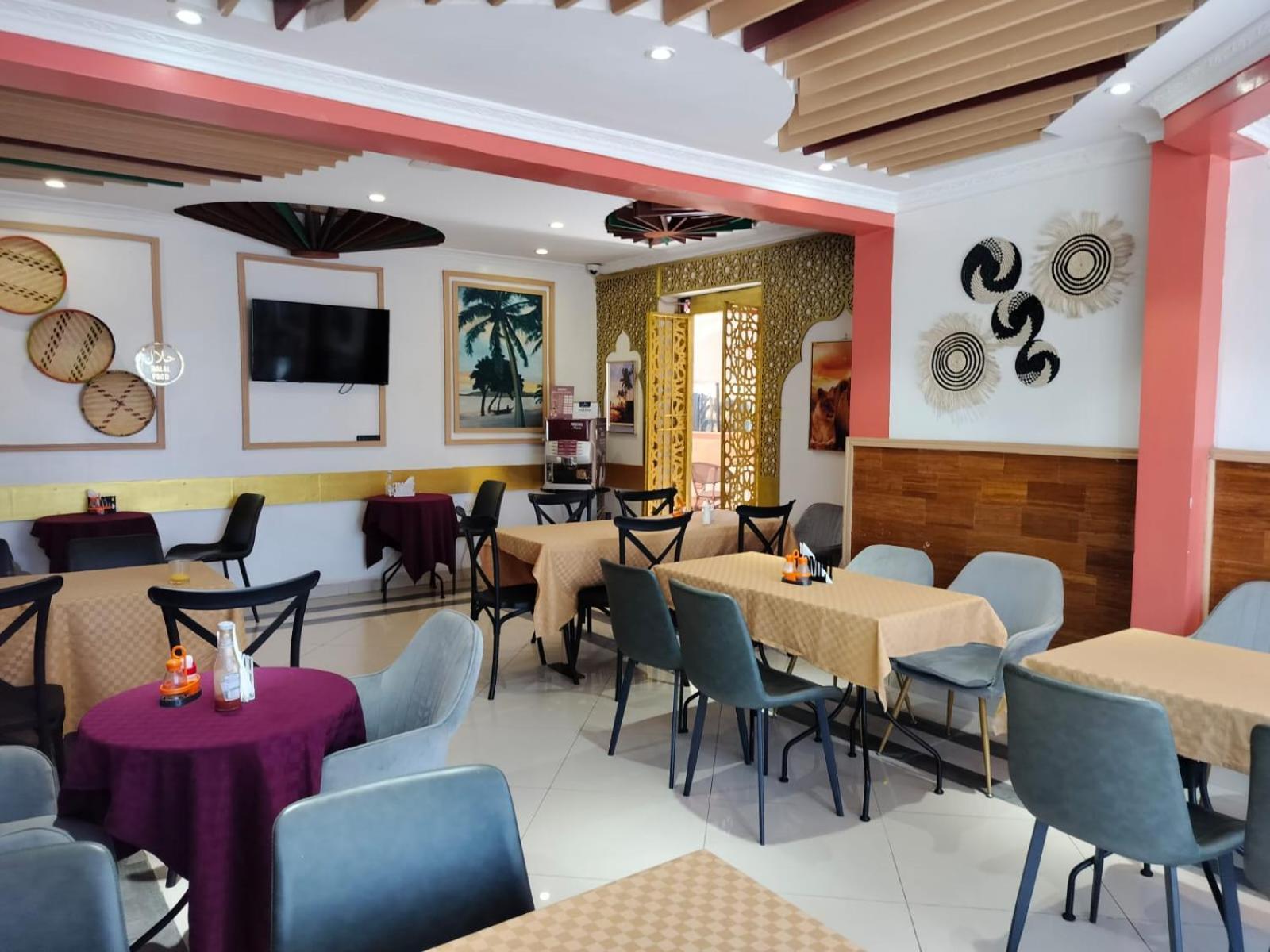 Raha Suites Nairobi Bagian luar foto